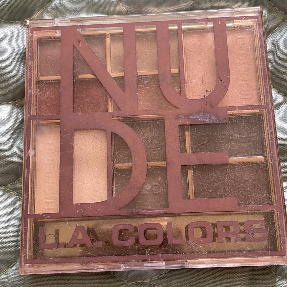 Used - Picture 2 of 2